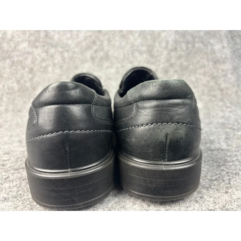 Ecco slip loafers
